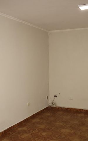 Casa à venda com 126m², 4 quartos e 2 vagasSala