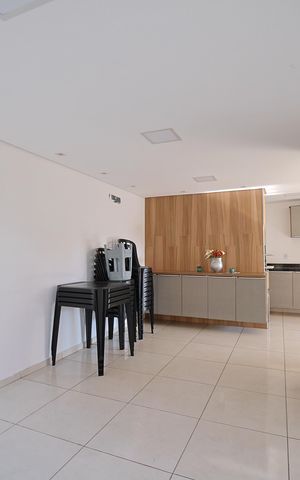 Apartamento à venda com 34m², 1 quarto e sem vagaÁrea comum - Salão de festas