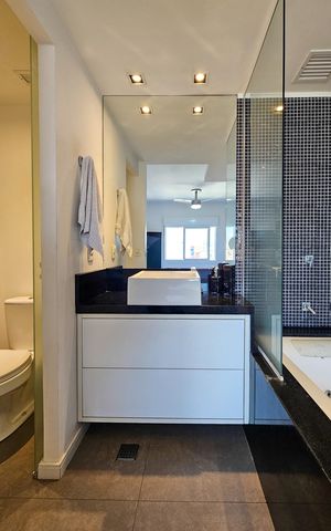 Apartamento à venda com 64m², 2 quartos e 1 vaga Apartamento à venda com 64m², 2 quartos e 1 vagaBanheiro suíte