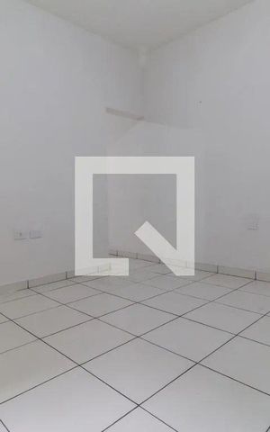Casa para alugar com 62m², 2 quartos e sem vaga Casa para alugar com 62m², 2 quartos e sem vagaQuarto