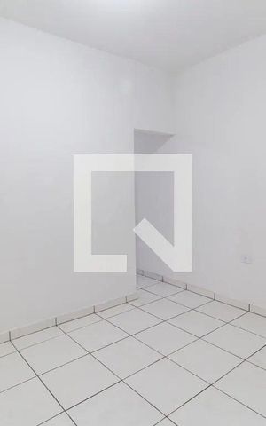 Casa para alugar com 62m², 2 quartos e sem vaga Casa para alugar com 62m², 2 quartos e sem vagaQuarto