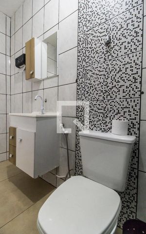 Casa para alugar com 62m², 2 quartos e sem vaga Casa para alugar com 62m², 2 quartos e sem vagaBanheiro