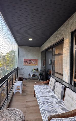 Apartamento à venda com 148m², 3 quartos e 2 vagasVaranda 
