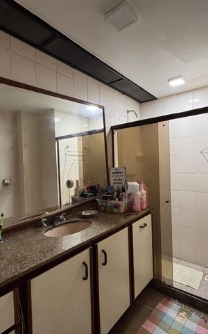 Apartamento à venda com 148m², 3 quartos e 2 vagasBanheiro Social