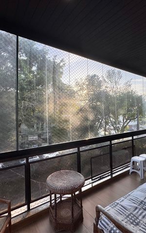 Apartamento à venda com 148m², 3 quartos e 2 vagasVaranda 