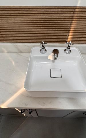 Apartamento à venda com 148m², 3 quartos e 2 vagasBanheiro da Suíte