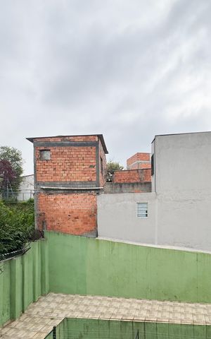 Casa à venda com 57m², 2 quartos e 1 vaga Casa à venda com 57m², 2 quartos e 1 vagaVista - Quarto 1