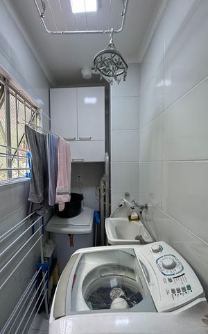 Casa à venda com 57m², 2 quartos e 1 vaga Casa à venda com 57m², 2 quartos e 1 vagaÁrea de Serviço