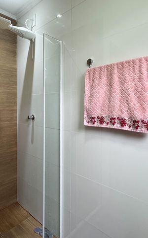 Casa à venda com 57m², 2 quartos e 1 vaga Casa à venda com 57m², 2 quartos e 1 vagaBanheiro Social
