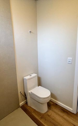 Casa à venda com 84m², 3 quartos e 2 vagas
