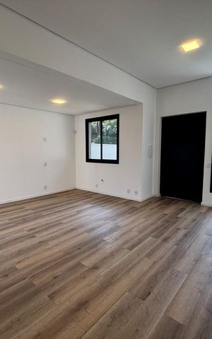 Casa à venda com 84m², 3 quartos e 2 vagas
