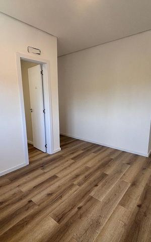 Casa à venda com 84m², 3 quartos e 2 vagas