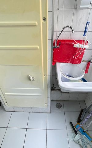 Apartamento para alugar com 54m², 2 quartos e 1 vaga Apartamento para alugar com 54m², 2 quartos e 1 vagaCozinha e Área de Serviço