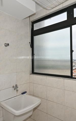 Apartamento à venda com 70m², 3 quartos e 1 vagaÁrea de Serviço 