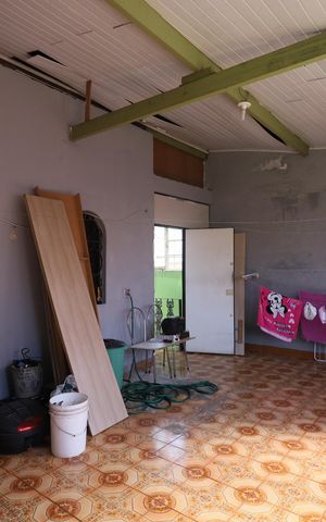 Casa à venda com 518m², 3 quartos e 2 vagasSala
