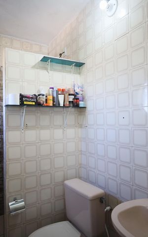 Casa à venda com 518m², 3 quartos e 2 vagasCasa 2 - Banheiro social 