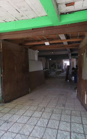 Casa à venda com 518m², 3 quartos e 2 vagasGaragem