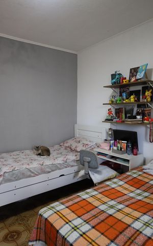 Casa à venda com 518m², 3 quartos e 2 vagasCasa 2 - Quarto