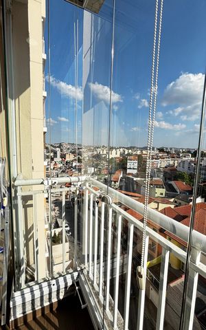 Apartamento à venda com 54m², 2 quartos e 1 vaga Apartamento à venda com 54m², 2 quartos e 1 vagaSala - Sala de Jantar Varanda