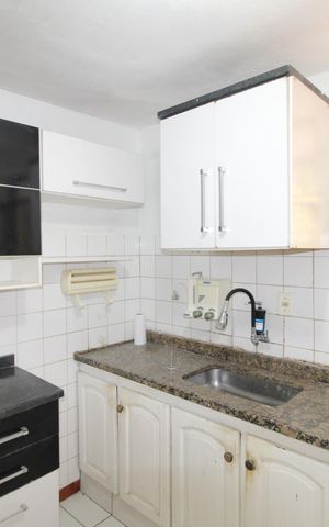 Apartamento para alugar com 72m², 2 quartos e 1 vagaCozinha