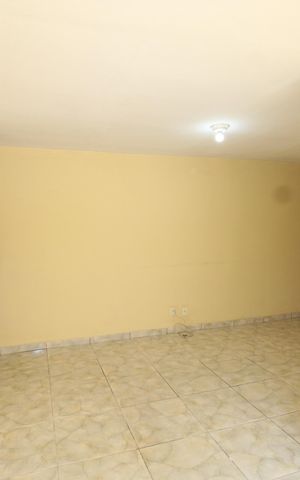 Apartamento para alugar com 72m², 2 quartos e 1 vagaSala