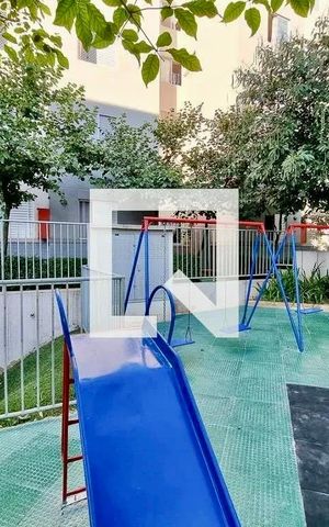 Apartamento para alugar com 43m², 2 quartos e 1 vaga Apartamento para alugar com 43m², 2 quartos e 1 vagaÁrea comum - Playground