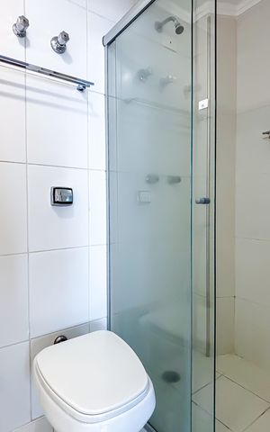 Apartamento à venda com 97m², 2 quartos e 1 vaga Apartamento à venda com 97m², 2 quartos e 1 vagaBanheiro da Suíte