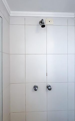 Apartamento à venda com 97m², 2 quartos e 1 vaga Apartamento à venda com 97m², 2 quartos e 1 vagaBanheiro social