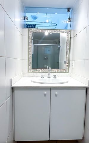 Apartamento à venda com 97m², 2 quartos e 1 vaga Apartamento à venda com 97m², 2 quartos e 1 vagaBanheiro da Suíte