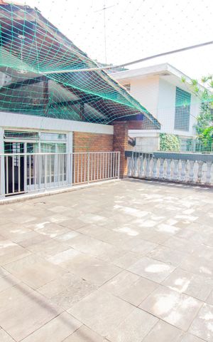 Casa à venda com 420m², 5 quartos e 4 vagasÁrea externa