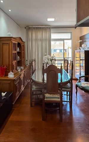 Apartamento à venda com 140m², 3 quartos e 1 vagaSala