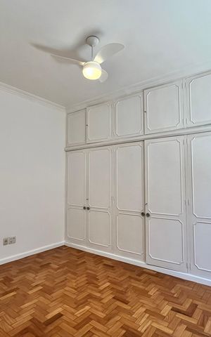 Apartamento para alugar com 135m², 3 quartos e 1 vaga Apartamento para alugar com 135m², 3 quartos e 1 vagaSuíte