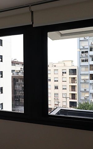 Studio para alugar com 37m², 1 quarto e 1 vagaJanela