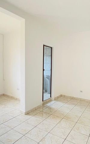 Casa para alugar com 50m², 1 quarto e sem vaga Casa para alugar com 50m², 1 quarto e sem vagaSala