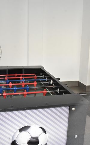 Apartamento à venda com 65m², 2 quartos e 1 vaga Apartamento à venda com 65m², 2 quartos e 1 vagaSalão de jogos