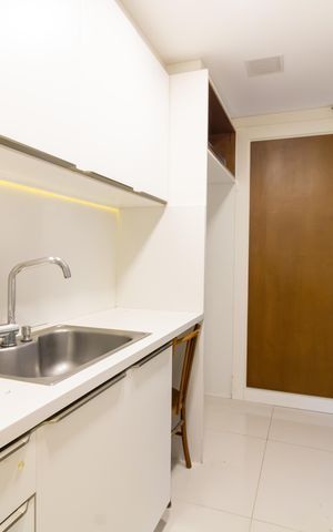 Apartamento à venda com 117m², 2 quartos e 1 vagaCozinha