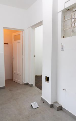 Apartamento à venda com 117m², 3 quartos e 1 vagaÁrea de Serviço