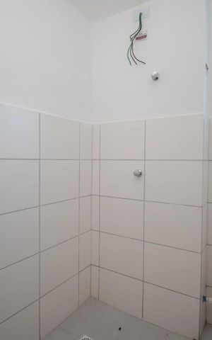 Apartamento à venda com 45m², 2 quartos e 1 vaga Apartamento à venda com 45m², 2 quartos e 1 vagaBanheiro
