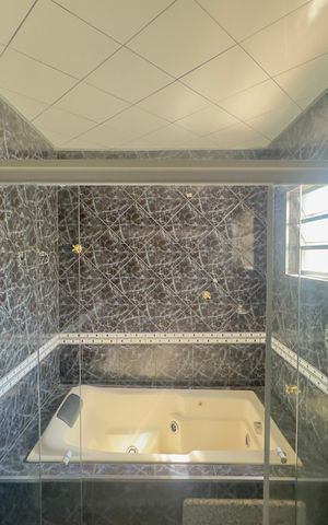 Casa para alugar com 150m², 1 quarto e 1 vagaBanheiro 1