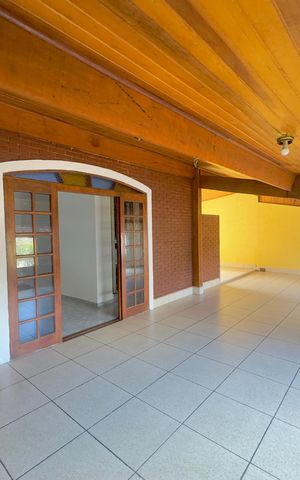 Casa para alugar com 150m², 1 quarto e 1 vagaSacada