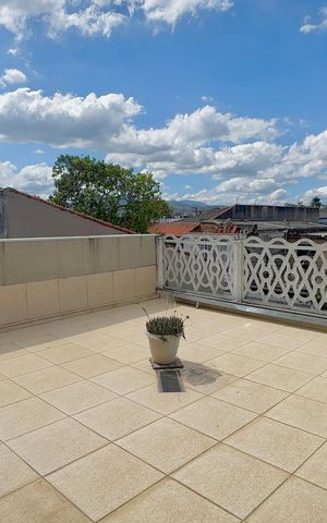 Casa para alugar com 150m², 1 quarto e 1 vagaÁrea externa