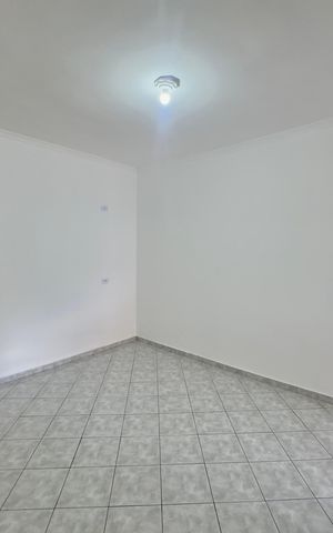 Casa para alugar com 150m², 1 quarto e 1 vagaSala