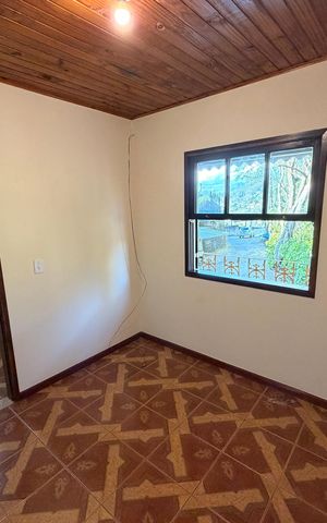 Casa para alugar com 60m², 2 quartos e 1 vagaQuarto 1