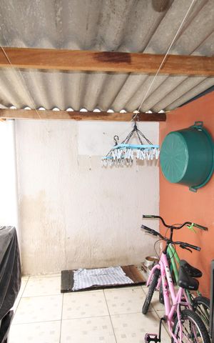 Casa à venda com 62m², 3 quartos e 2 vagasÁrea de Serviço