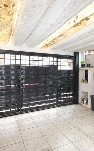 Casa à venda com 62m², 3 quartos e 2 vagasGaragem