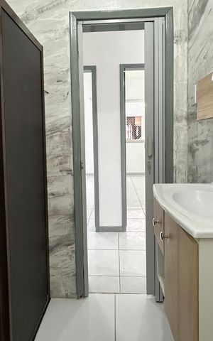 Apartamento para alugar com 55m², 2 quartos e 1 vaga Apartamento para alugar com 55m², 2 quartos e 1 vagaBanheiro