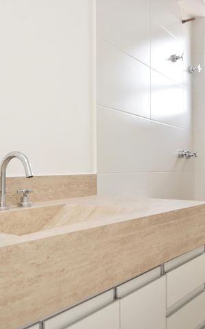 Apartamento à venda com 158m², 3 quartos e 4 vagas Apartamento à venda com 158m², 3 quartos e 4 vagasSuíte 3 - Banheiro