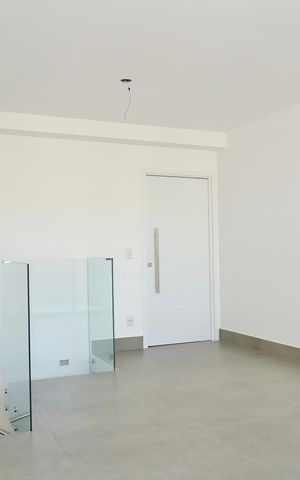 Apartamento à venda com 158m², 3 quartos e 4 vagas Apartamento à venda com 158m², 3 quartos e 4 vagasSala 2