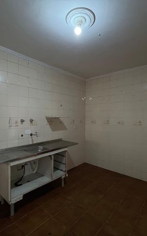 Casa para alugar com 100m², 2 quartos e 3 vagasCozinha