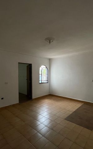 Casa para alugar com 100m², 2 quartos e 3 vagasSala